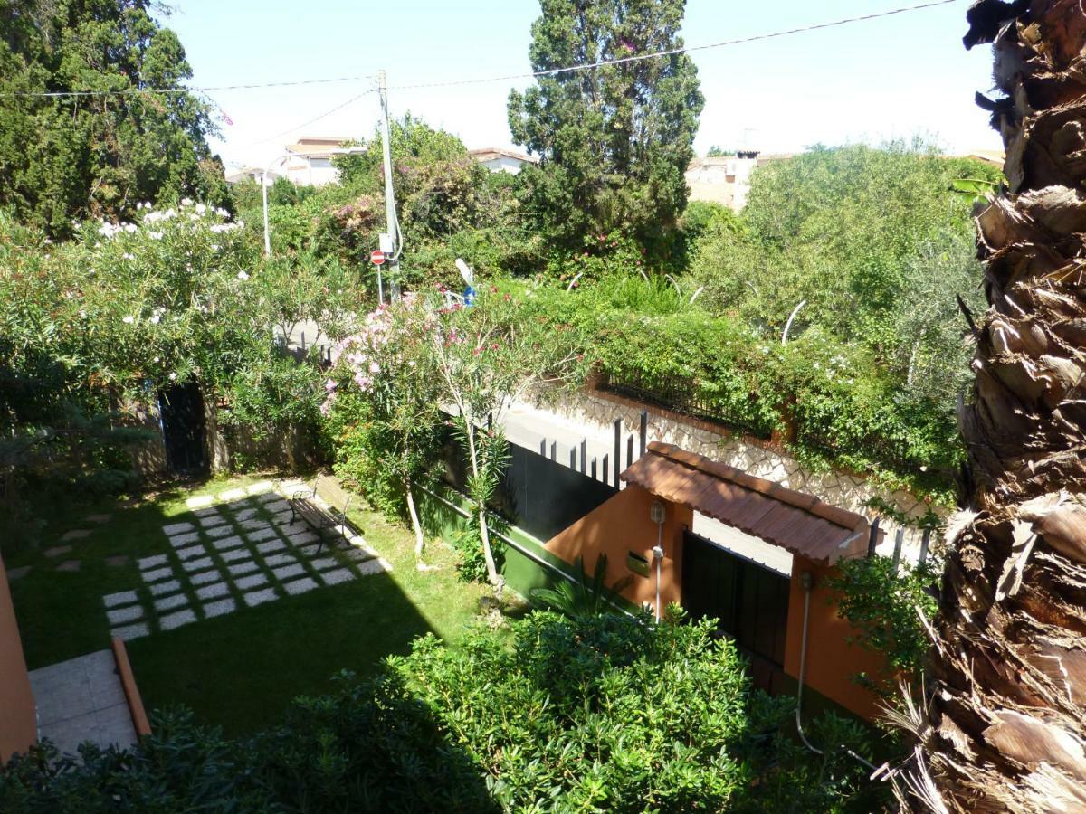 Casa Vacanza Appartamenti Al Mare Capoterra Dış mekan fotoğraf